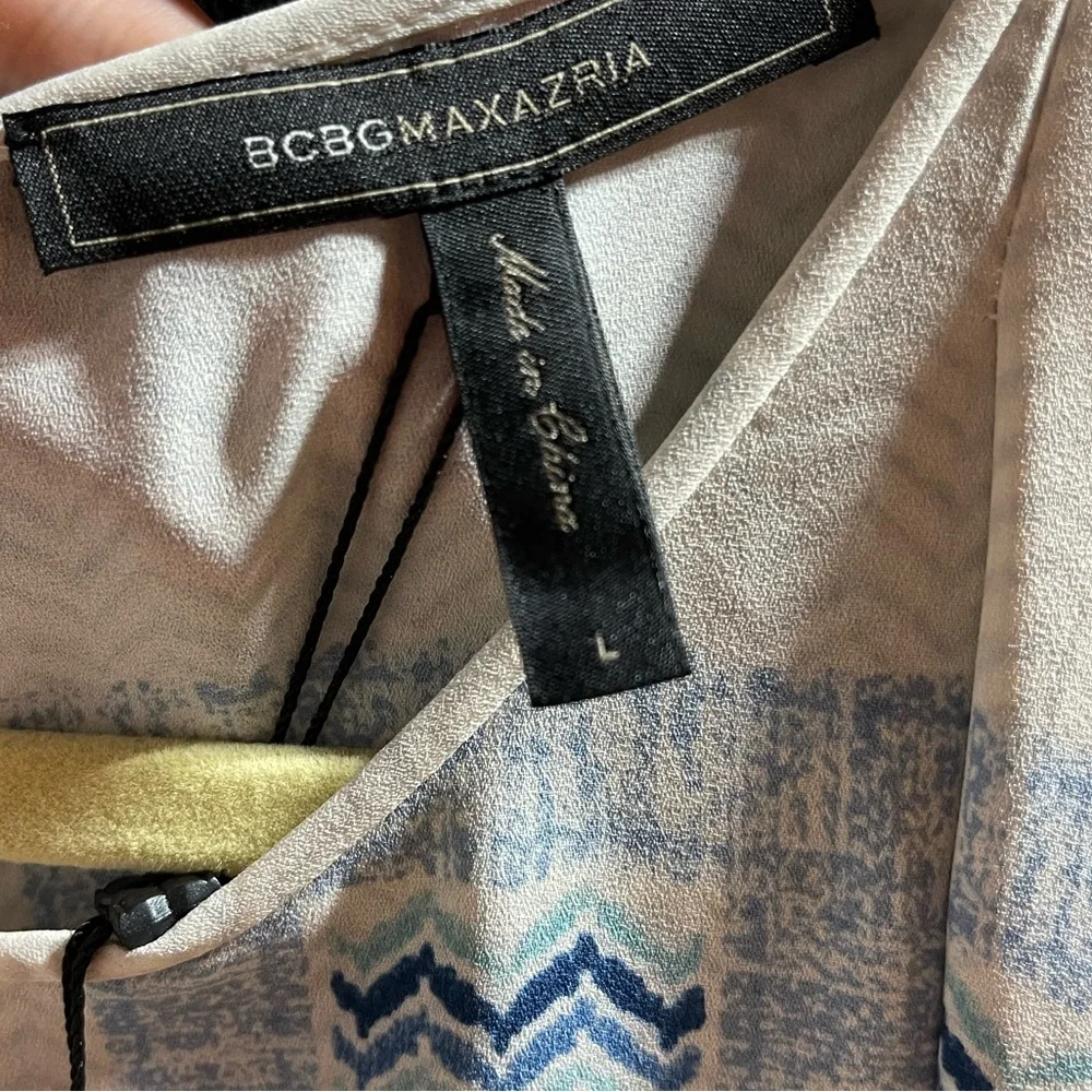 NWT Blue Coastal Kaili Keyhole Woven Top, Large